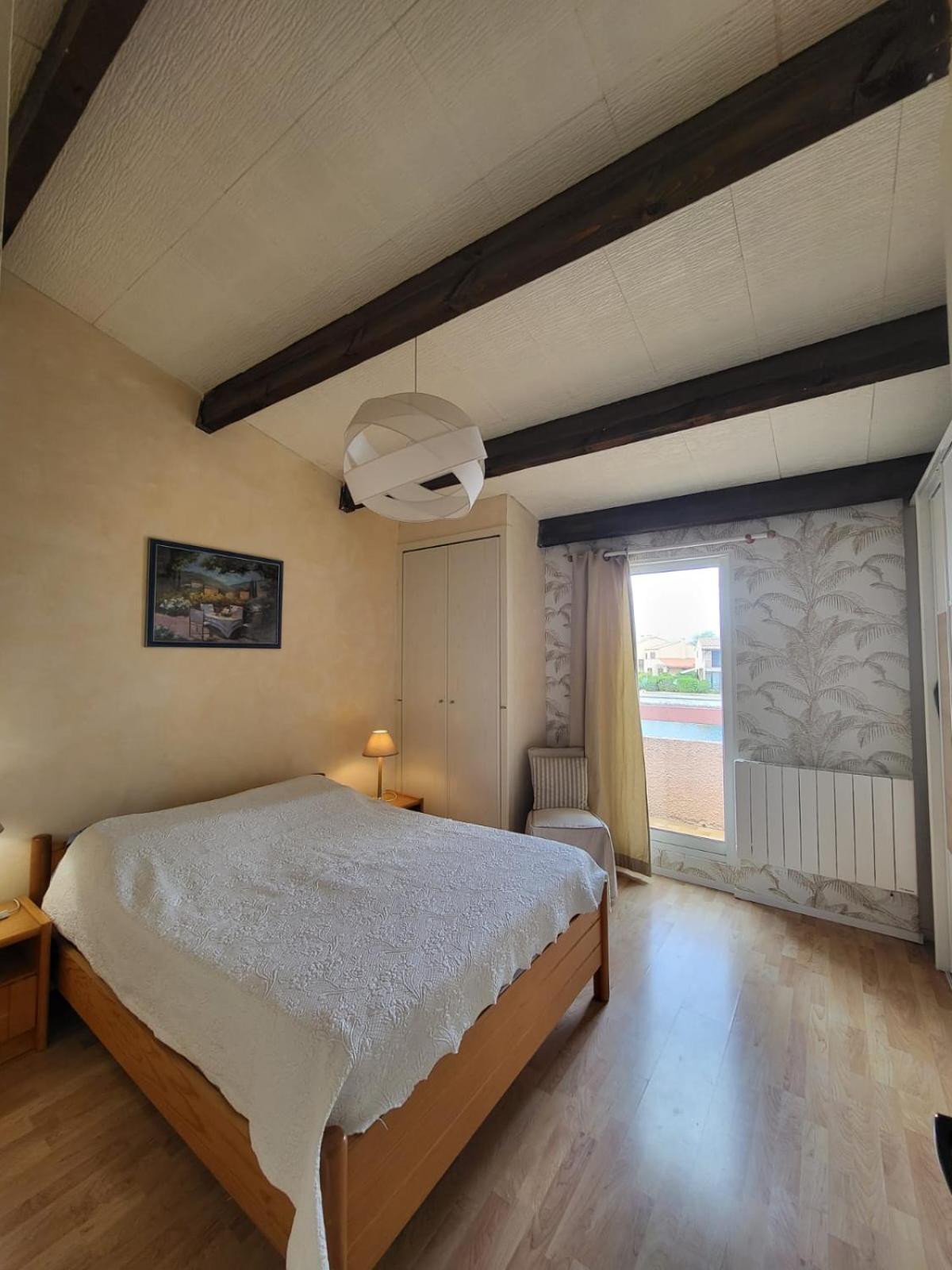 Villa Aux Capellans Sur La Marina Pour 4 Personnes - Vue Marina - Parking - Plage A 5 Min A Pied サン・シプリアン エクステリア 写真